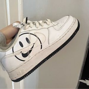 have a nike day air forces